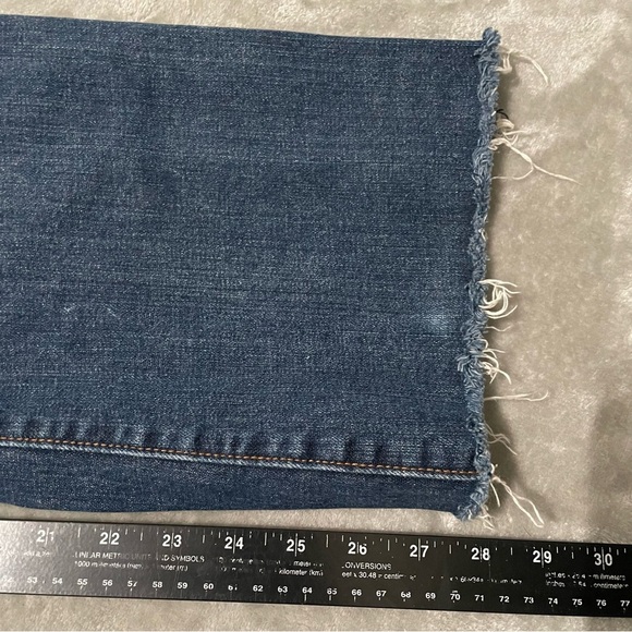 Levi's Bold Curve Classic Bootcut Jeans Size 32/14M - Picture 12 of 12